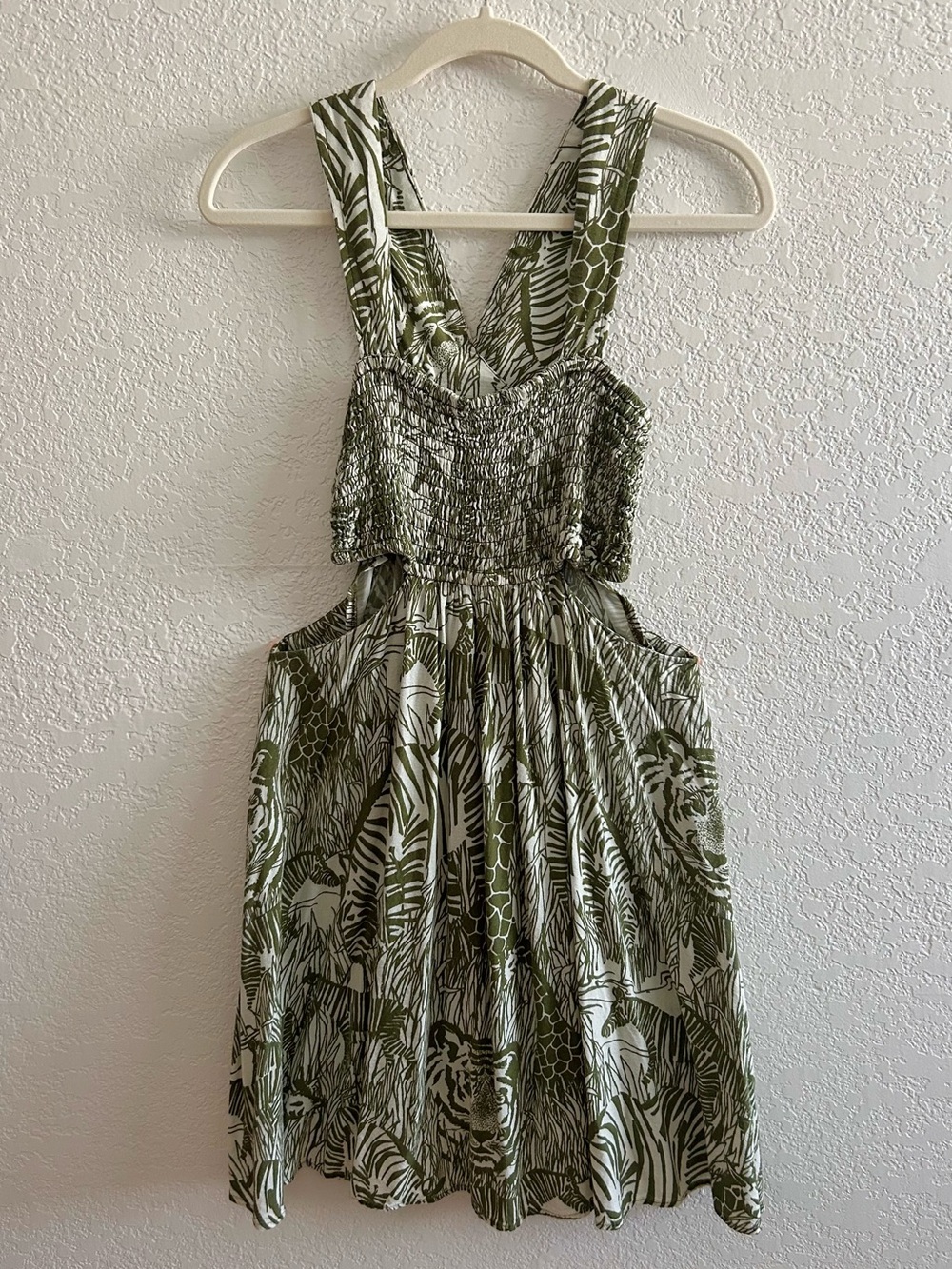 Anthropologie Piper Square-neck Smocked Cut-out Mini Dress in Moss Safari Print - Picture 4 of 8